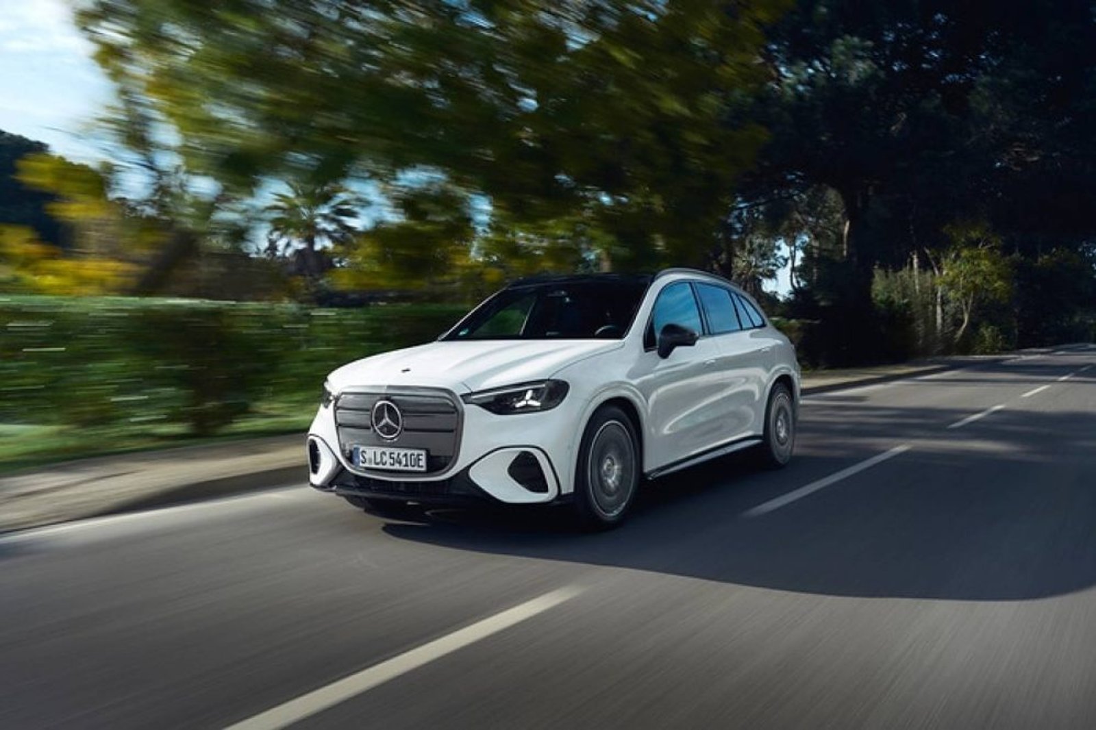 2027 Mercedes-Benz GLC Electric Opens for Order in Canada Starting at $78,400