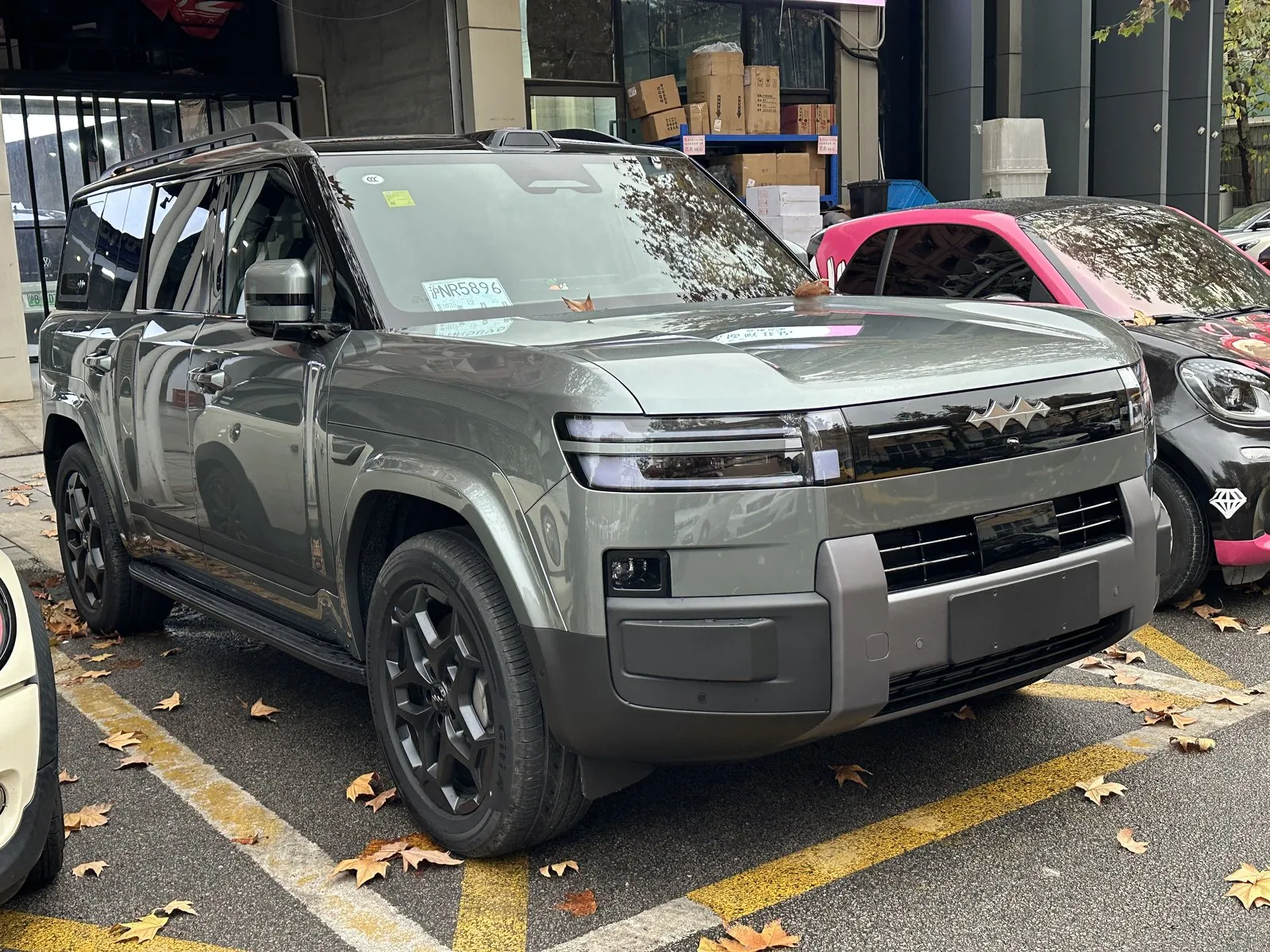 A Fangchengbao Ti7 Was Just Spotted in Quebec — BYD's Canadian Plans May Go Beyond Cars