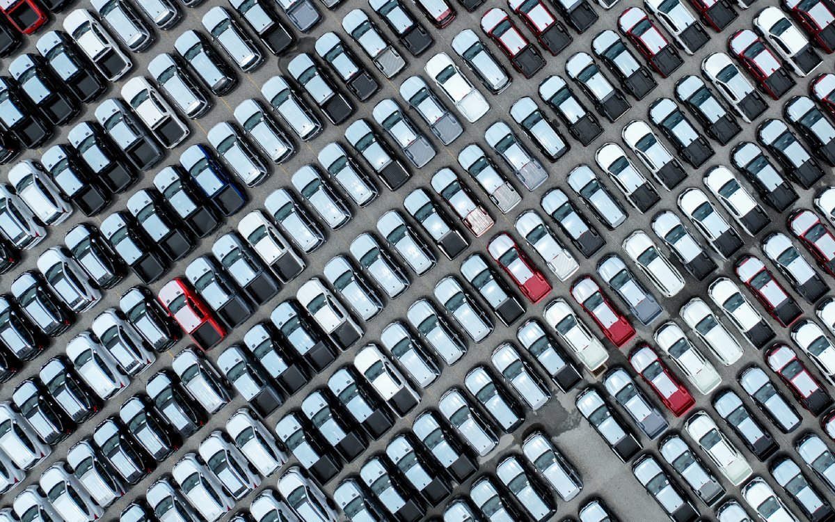 Canada's EV Market Is Recovering — But Quebec Is Dragging the National Average Down