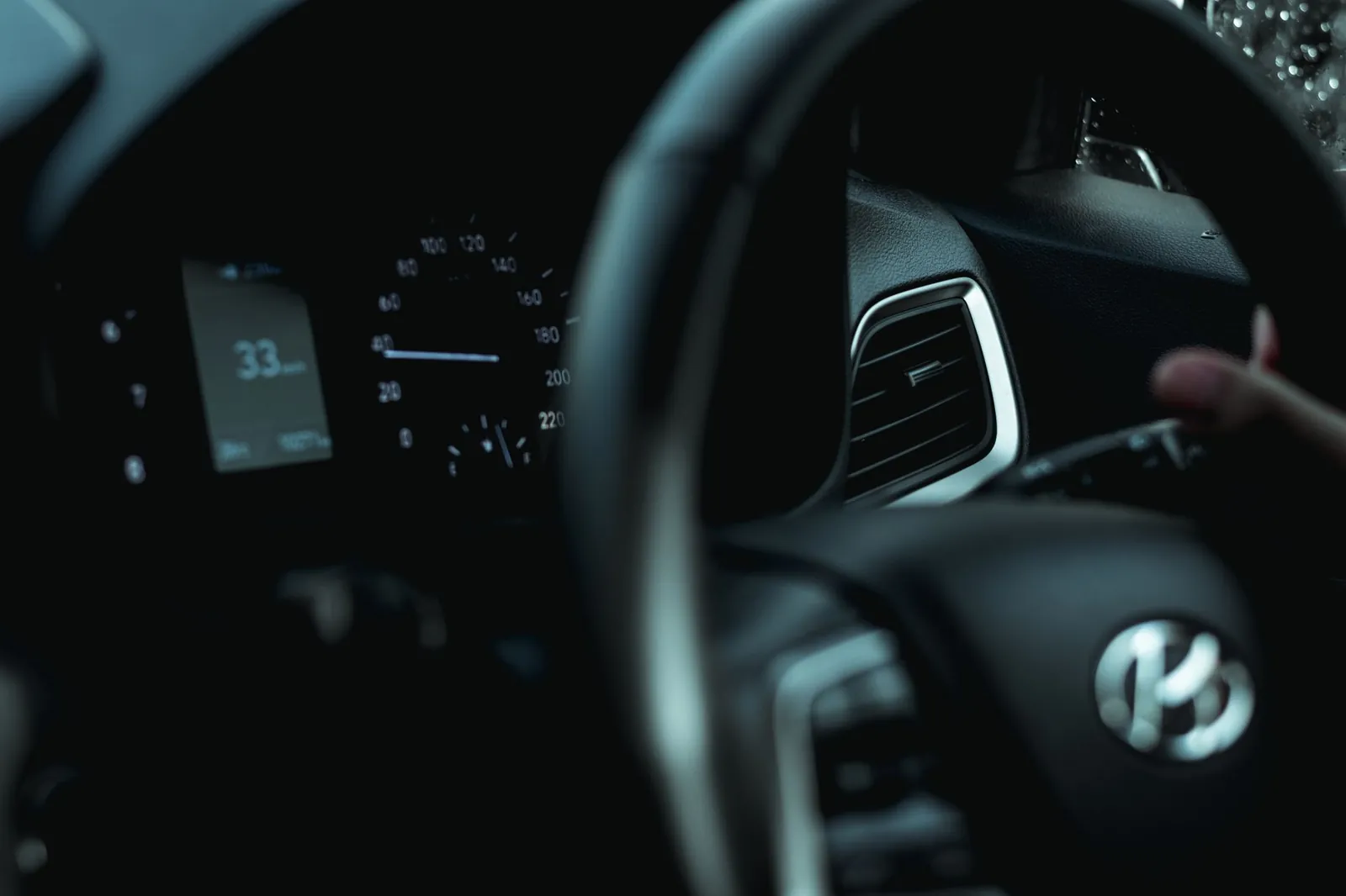 Best EV Dash Cam for Canadian Drivers 2026