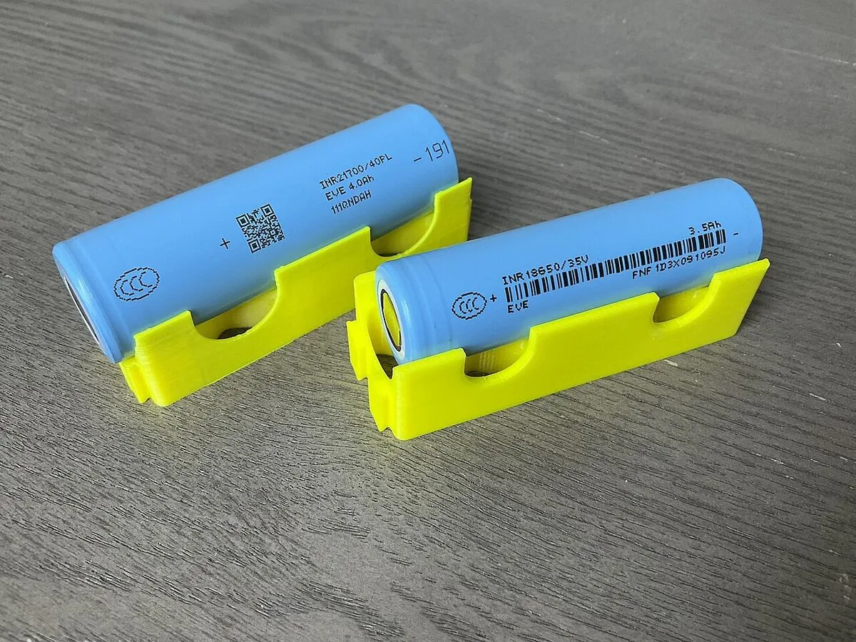 Geely prepares revolutionary 500 Wh/kg solid-state EV battery that could beat diesel