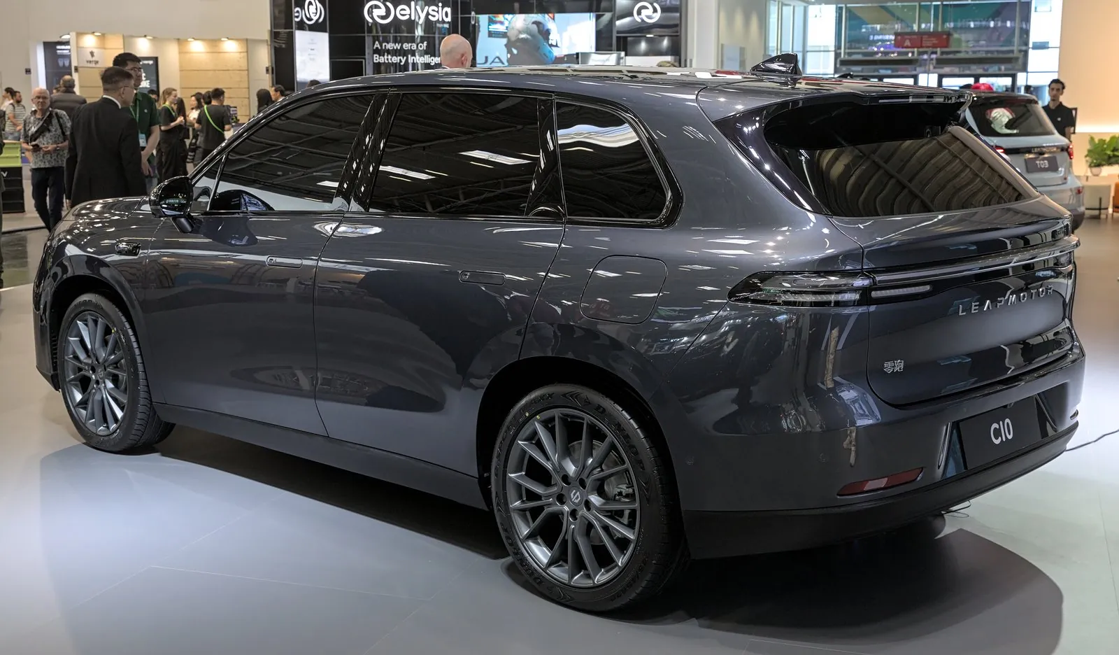 'We Can't Bring Cars in a Kit to Canada': Joly Sets Terms for Stellantis–Leapmotor at Brampton