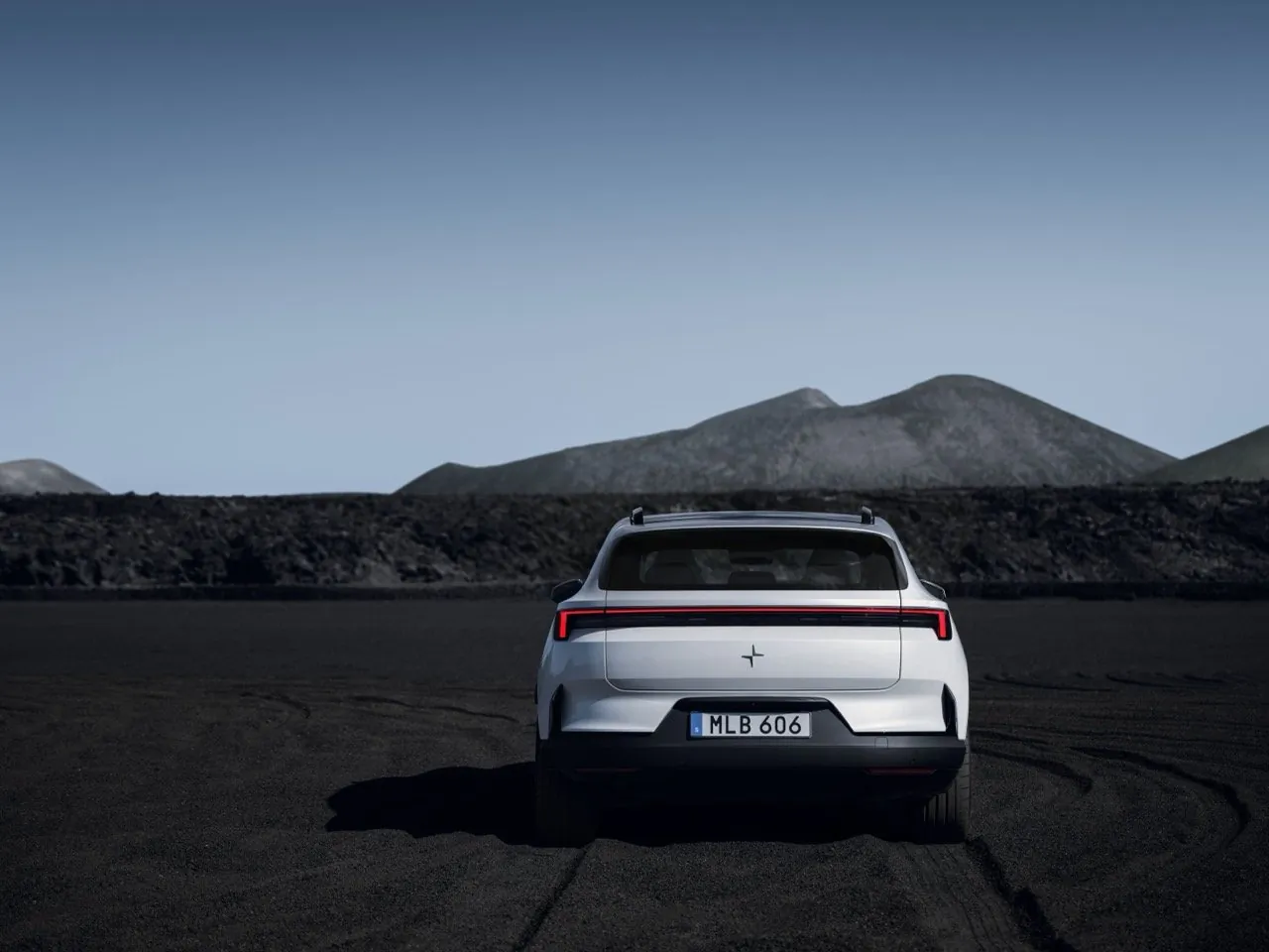 Polestar 4 SUV Confirmed for Canada — With a Rear Window This Time