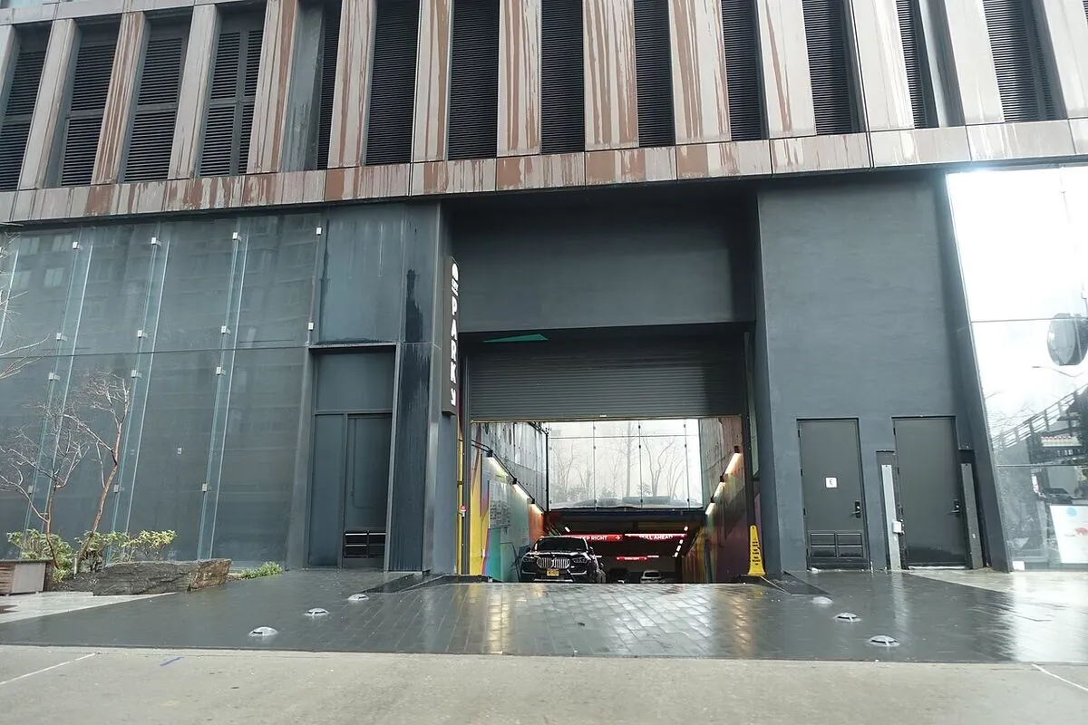 The Real Barrier to EV Adoption in Canada Isn't Price — It's the Urban Apartment