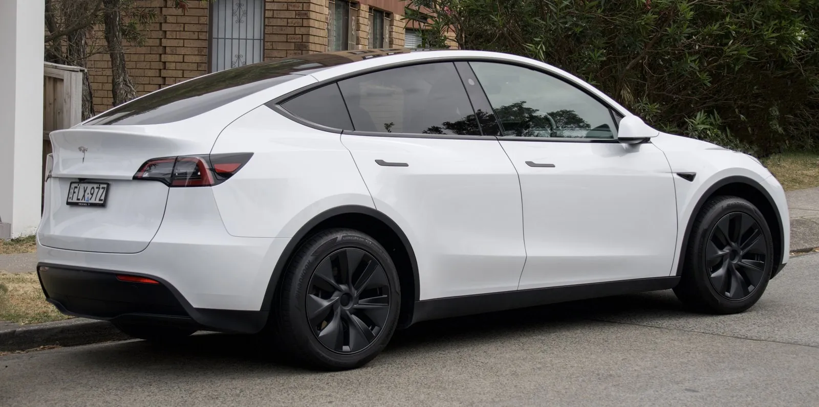 Tesla admits to slow Model Y Robotaxi integration, but for a good reason